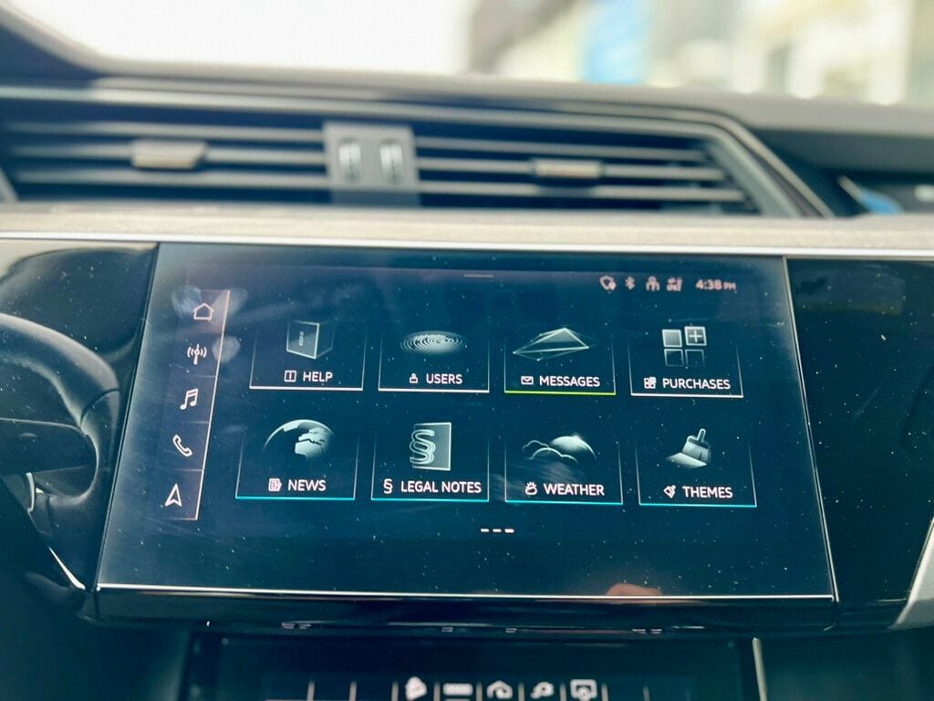 2024 Audi Q8 e-tron Premium quattro - 23029099 - 22