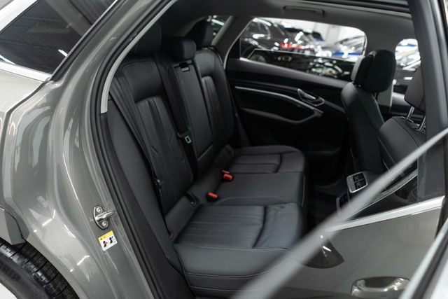 2024 Audi Q8 e-tron Premium quattro - 23099944 - 12