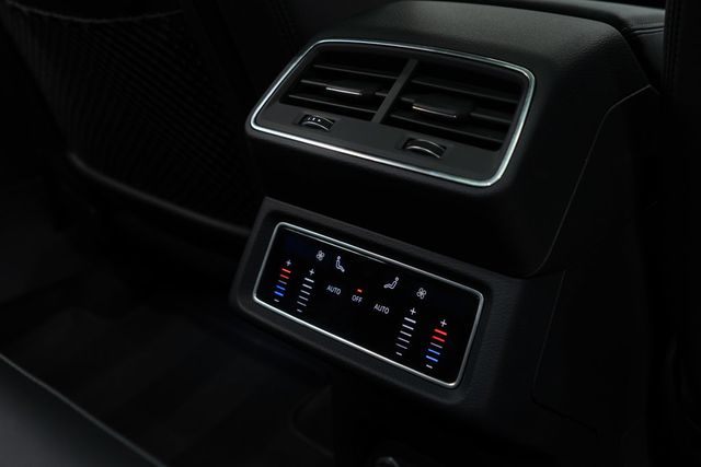 2024 Audi Q8 e-tron Premium quattro - 23099944 - 13