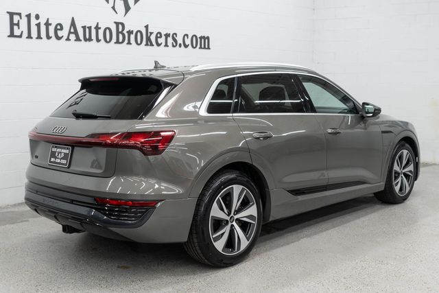 2024 Audi Q8 e-tron Premium quattro - 23099944 - 38