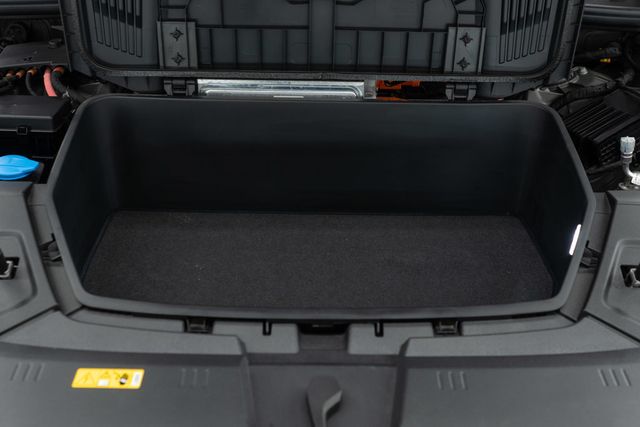2024 Audi Q8 e-tron Premium quattro - 23099944 - 42