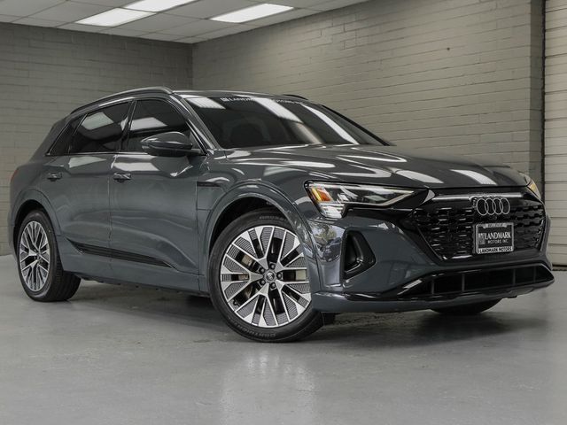 2024 Audi Q8 e-tron Prestige quattro - 23068740 - 0