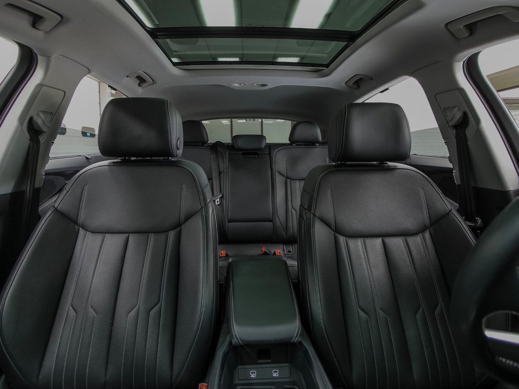 Audi Q8 photo 23