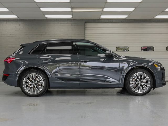 2024 Audi Q8 e-tron Prestige quattro - 23068740 - 2
