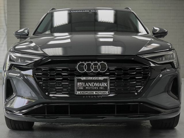 2024 Audi Q8 e-tron Prestige quattro - 23068740 - 4