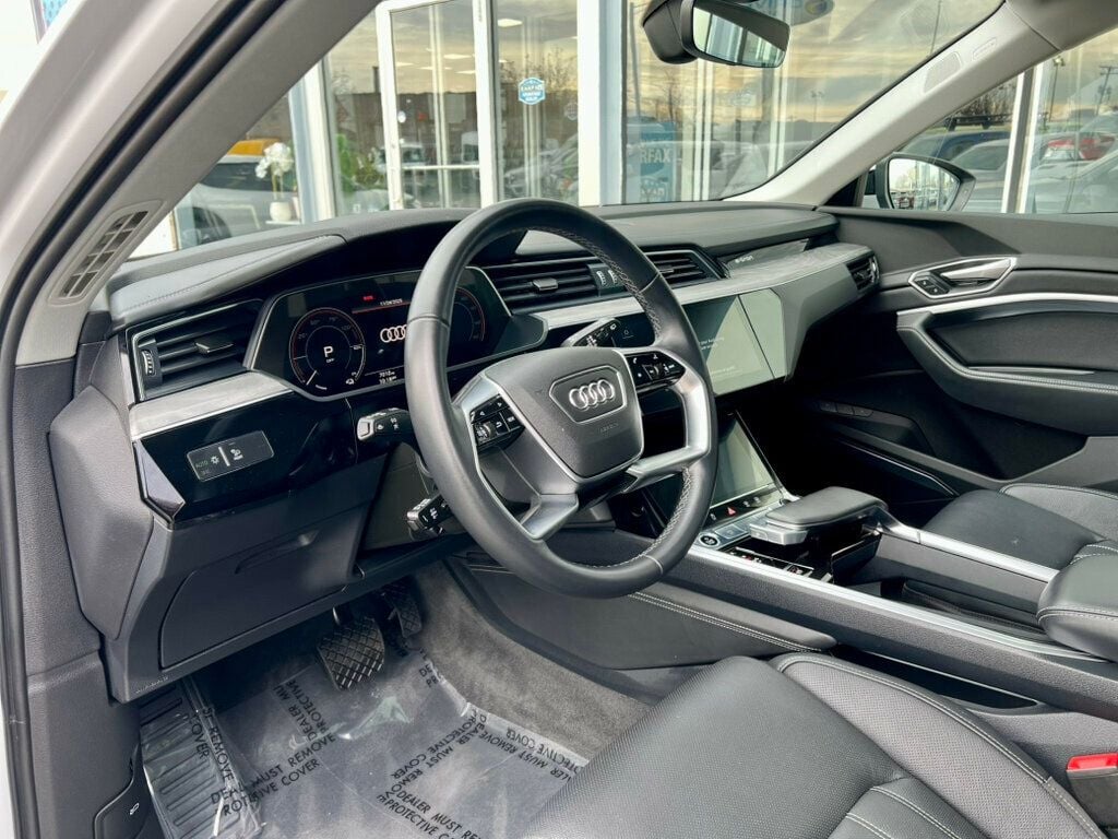 2024 Audi Q8 e-tron Prestige quattro - 22947757 - 13