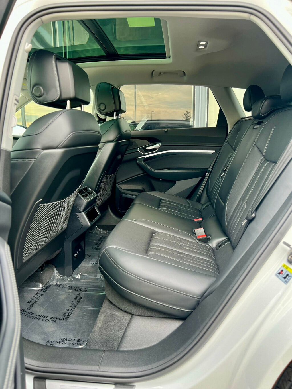 2024 Audi Q8 e-tron Prestige quattro - 22947757 - 16