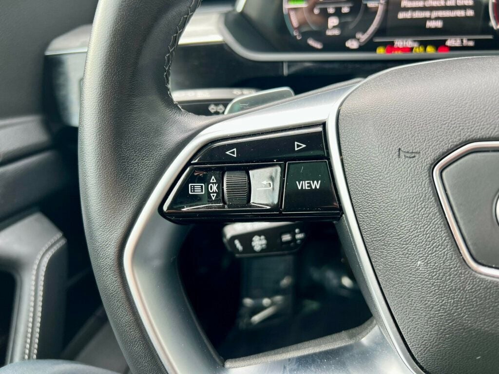 2024 Audi Q8 e-tron Prestige quattro - 22947757 - 18