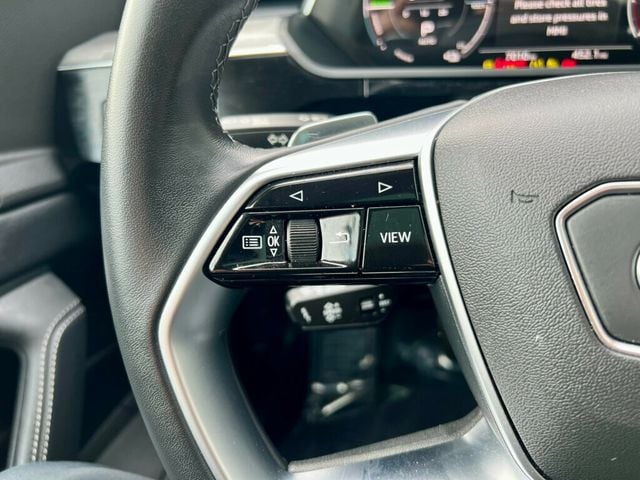 2024 Audi Q8 e-tron Prestige quattro - 22947757 - 18