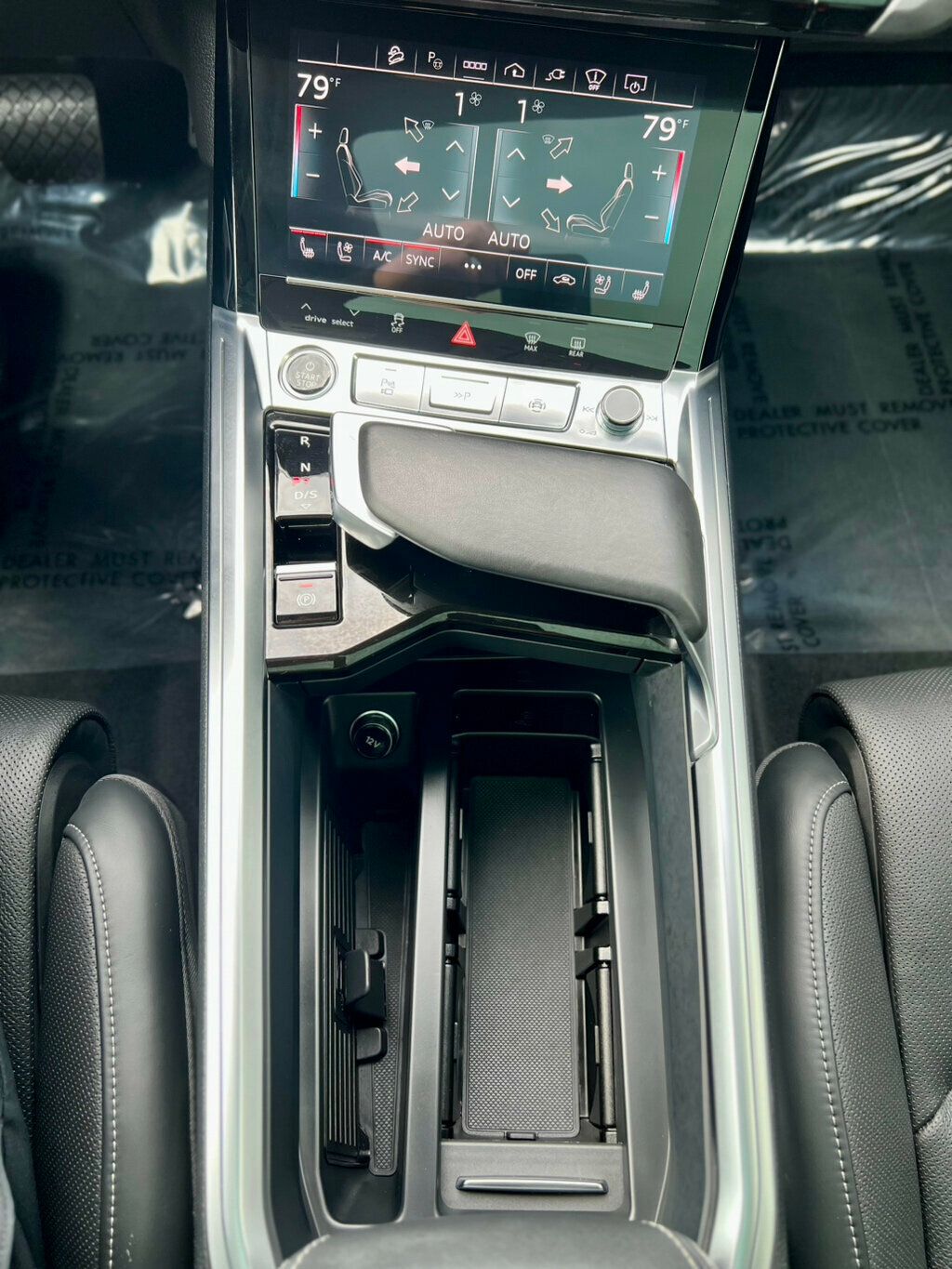 2024 Audi Q8 e-tron Prestige quattro - 22947757 - 25