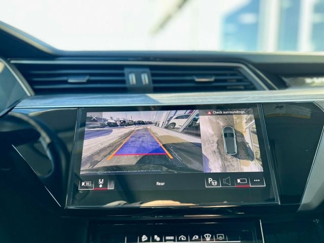 2024 Audi Q8 e-tron Prestige quattro - 22949609 - 24