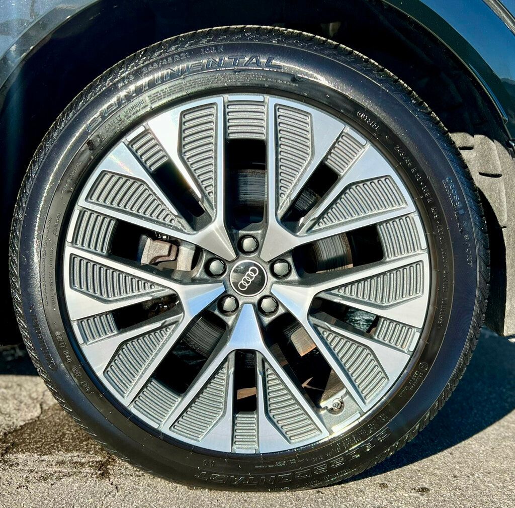 2024 Audi Q8 e-tron Prestige quattro - 22949609 - 28