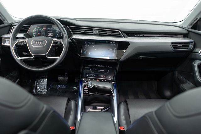 2024 Audi Q8 e-tron Prestige quattro - 23099945 - 9
