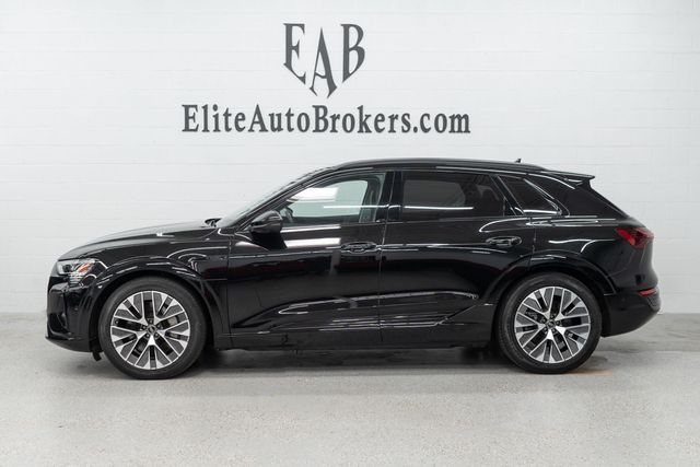 2024 Audi Q8 e-tron Prestige quattro - 23099945 - 1