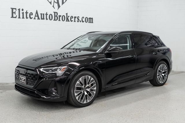 2024 Audi Q8 e-tron Prestige quattro - 23099945 - 38