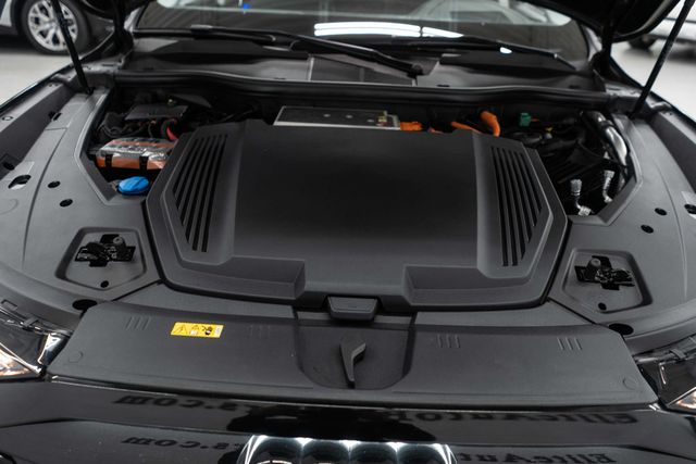 2024 Audi Q8 e-tron Prestige quattro - 23099945 - 41