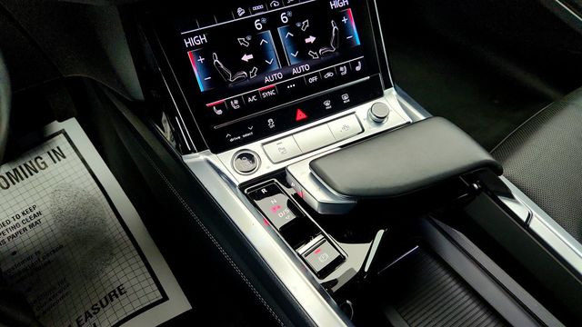 2024 Audi Q8 e-tron Sportback S line Premium Plus quattro w/ Black Optic Package - 23000050 - 15