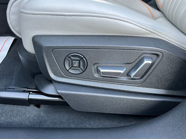 2024 Audi Q8 e-tron Sportback S line Prestige quattro - 22992597 - 9