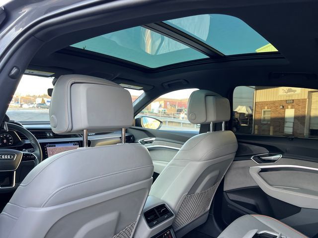 2024 Audi Q8 e-tron Sportback S line Prestige quattro - 22992597 - 14