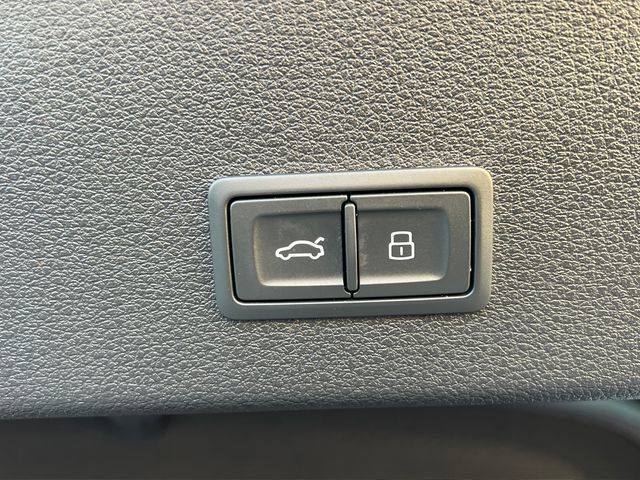 2024 Audi Q8 e-tron Sportback S line Prestige quattro - 22992597 - 16