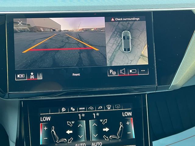 2024 Audi Q8 e-tron Sportback S line Prestige quattro - 22992597 - 28