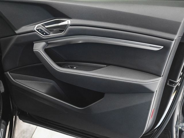 2024 Audi Q8 Sportback e-tron Premium - 22870981 - 9