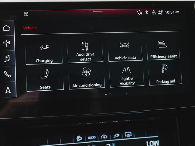 2024 Audi Q8 Sportback e-tron Premium - 22870981 - 18