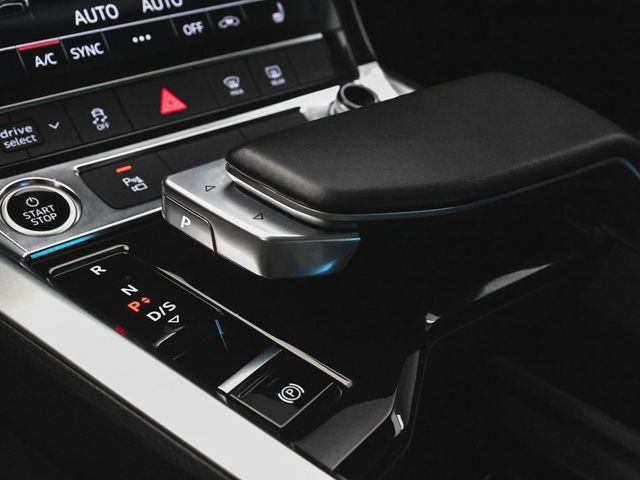 2024 Audi Q8 Sportback e-tron Premium - 22870981 - 27