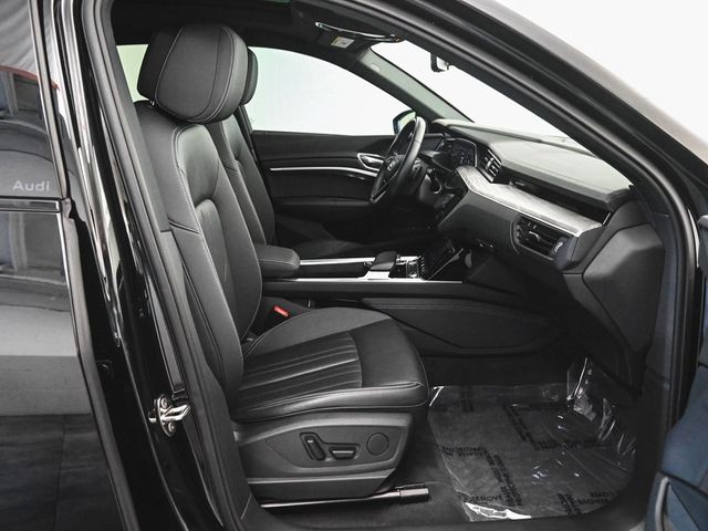 2024 Audi Q8 Sportback e-tron Premium - 22870981 - 34