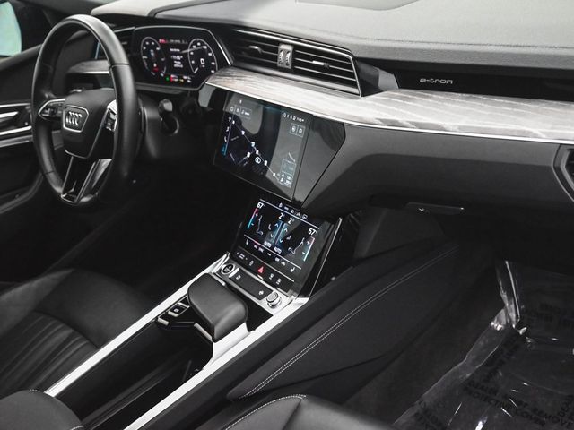 2024 Audi Q8 Sportback e-tron Premium - 22870981 - 35