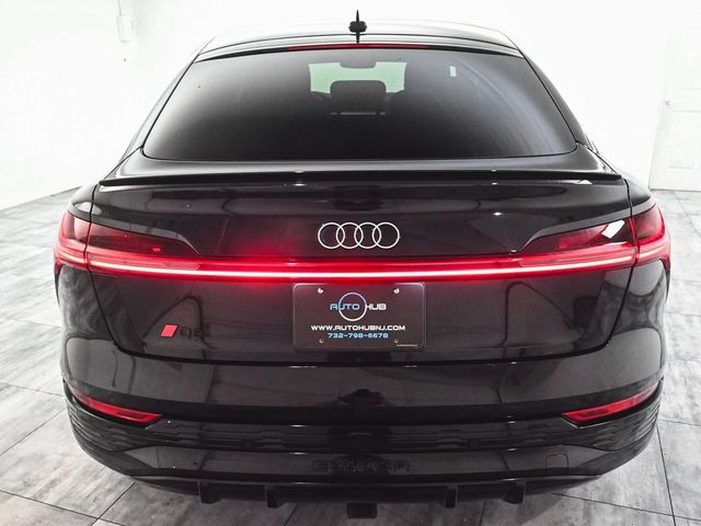 2024 Audi Q8 Sportback e-tron Premium - 22870981 - 4