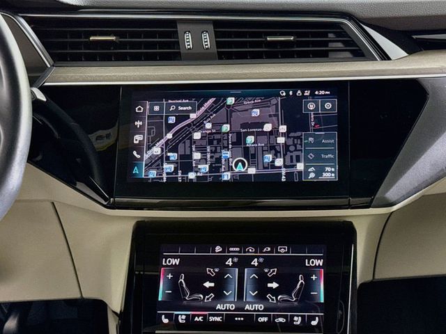 2024 Audi Q8 Sportback e-tron Premium Plus - 23070055 - 12