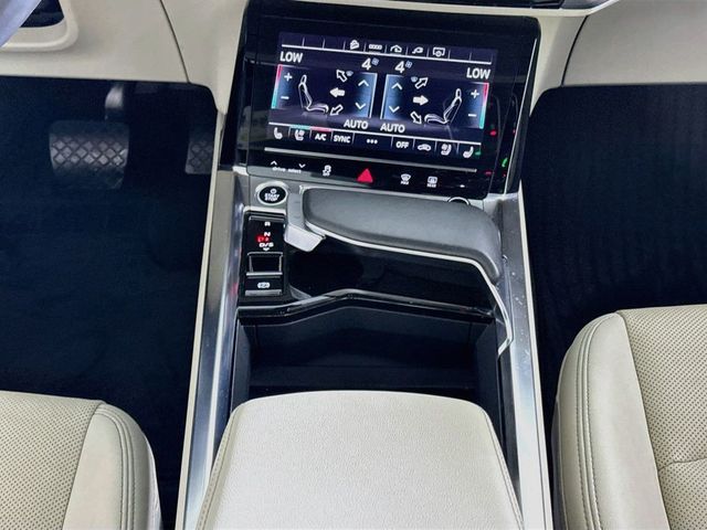 2024 Audi Q8 Sportback e-tron Premium Plus - 23070055 - 13