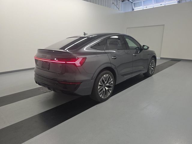 2024 Audi Q8 Sportback e-tron S line Premium - 23086461 - 1