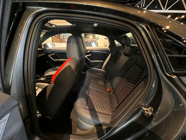 2024 Audi RS 3 RS3/CarbonPkg/RS TechPkg/BlackOpticPlusPkg/HeadUpDisplay/NAV - 22997663 - 11