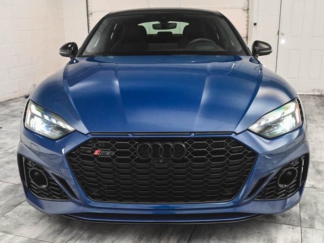 2024 Audi RS 5 photo 2