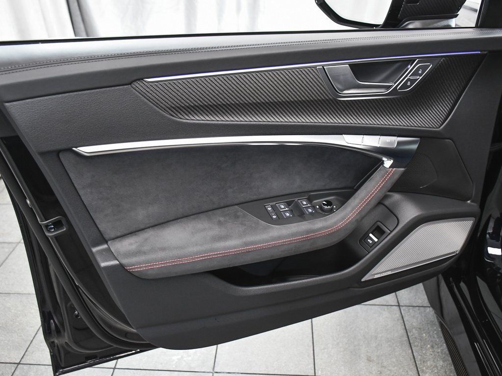 2024 Audi RS 6 Avant Performance Base photo 9