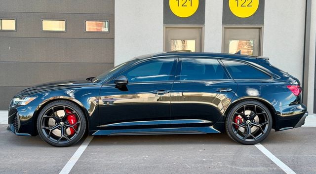 2024 Audi RS 6 Avant Base