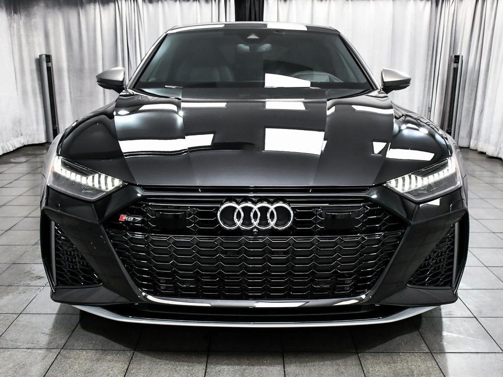 2024 Audi RS 7 Performance Base photo 2