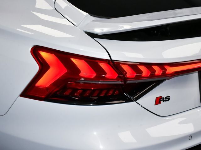 2024 Audi RS e-tron GT Base - 22948359 - 88