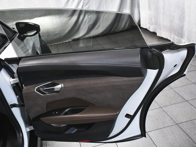 2024 Audi RS e-tron GT Base - 23006675 - 14