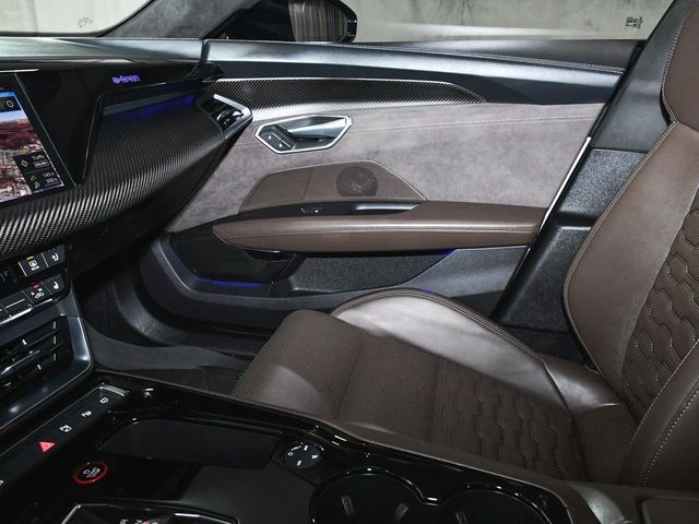 2024 Audi RS e-tron GT Base - 23006675 - 59