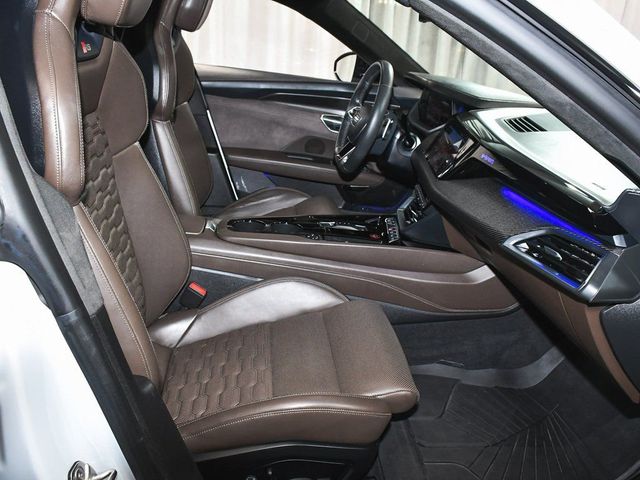 2024 Audi RS e-tron GT Base - 23006675 - 69