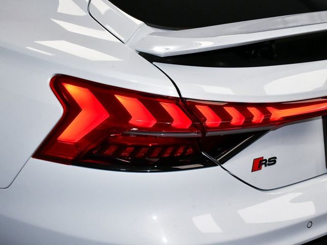 2024 Audi RS e-tron GT Base - 23006675 - 88