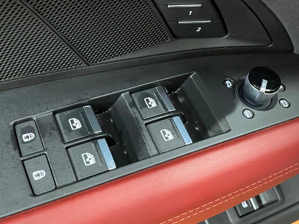 2024 Audi RS e-tron GT quattro - 22940193 - 18