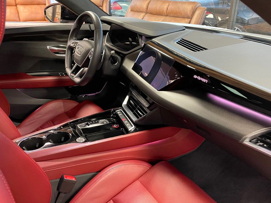 2024 Audi RS e-tron GT quattro - 22940193 - 26