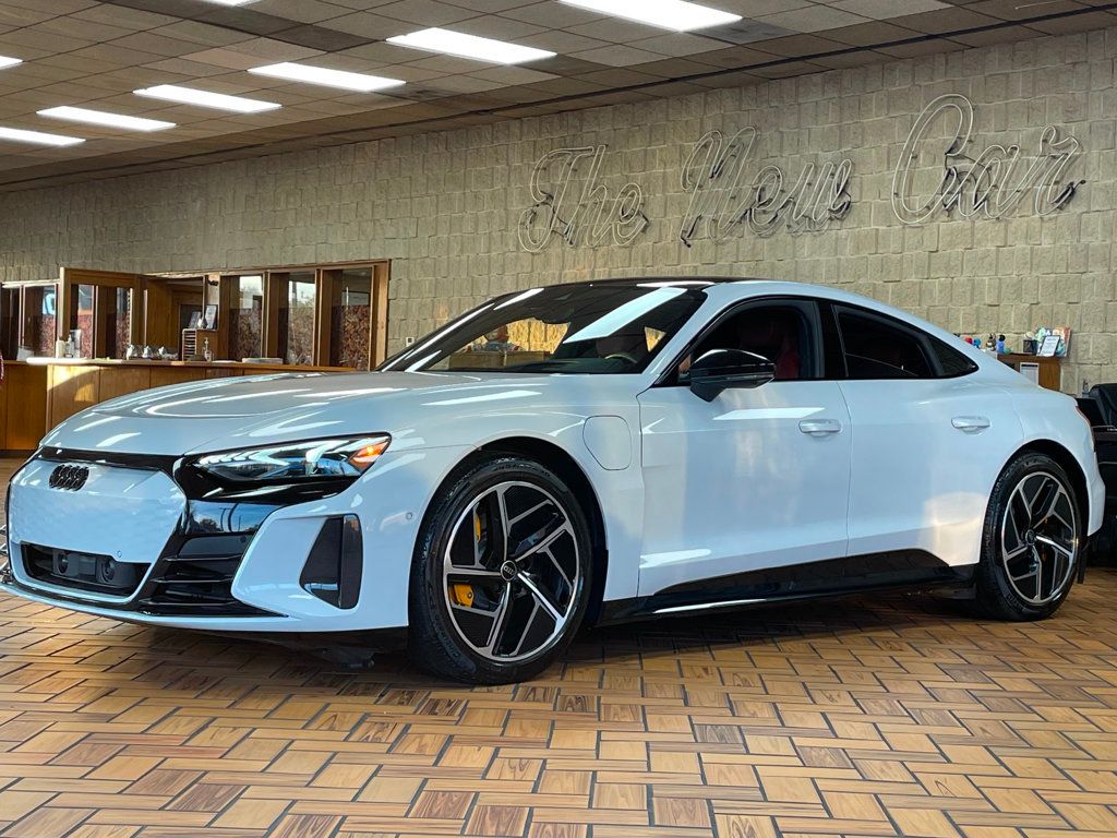2024 Audi RS e-tron GT quattro - 22940193 - 3