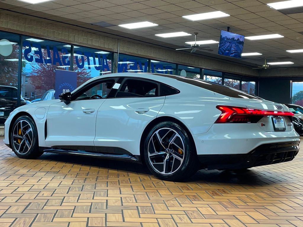 2024 Audi RS e-tron GT quattro - 22940193 - 6