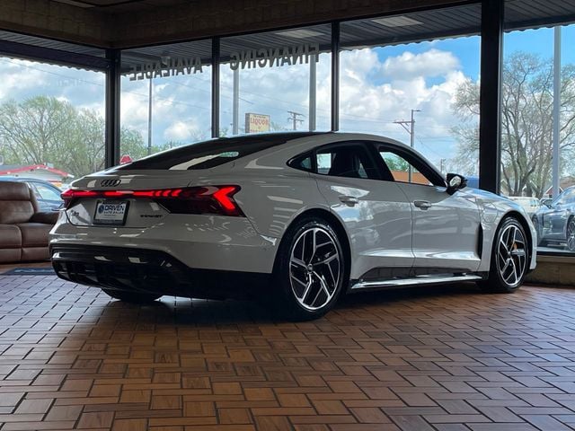 2024 Audi RS e-tron GT quattro - 23014469 - 9