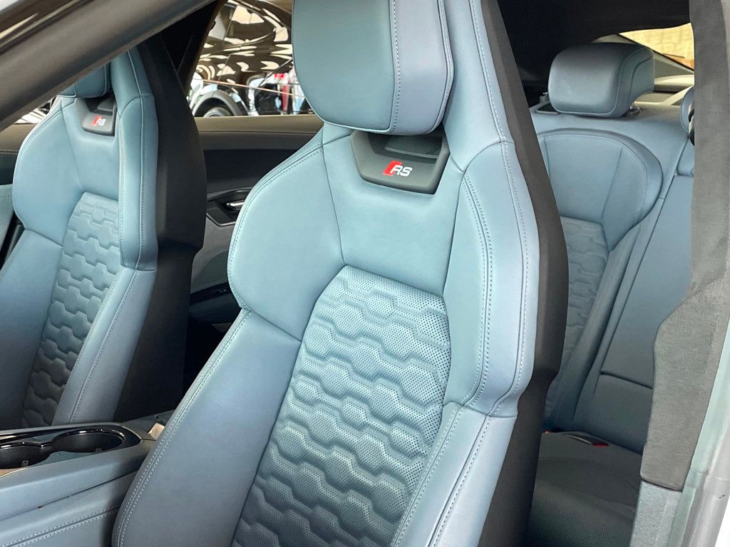 2024 Audi RS e-tron GT quattro - 23014469 - 12